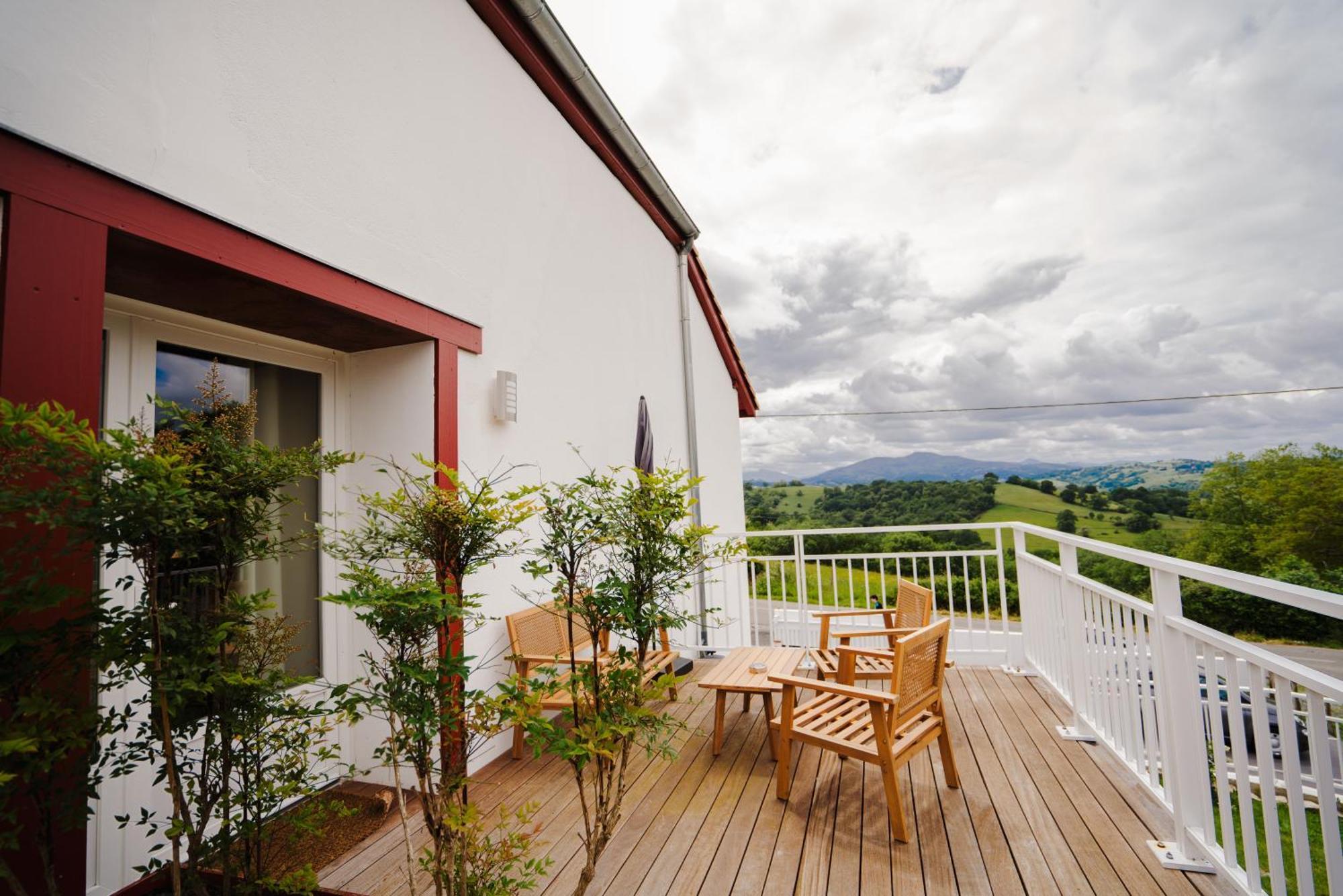 Bed & Breakfast Perbos 1556 La Bastide-Clairence Exterior foto